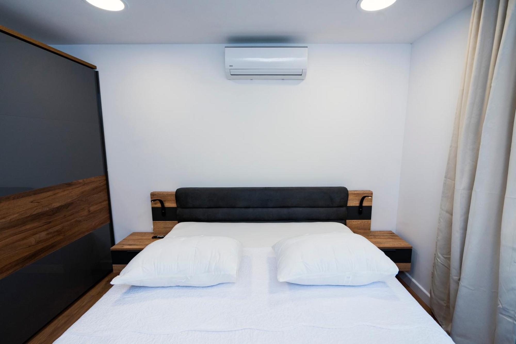M&M Pelivan Apartments 索林 外观 照片